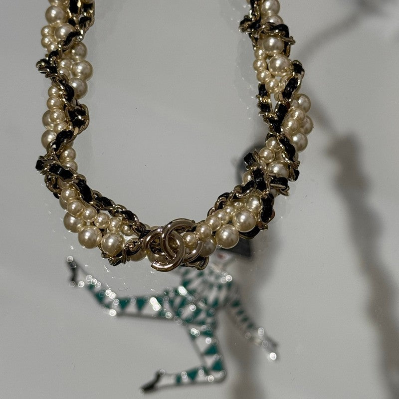 18K Chanel Pearl Leather Choker Necklace