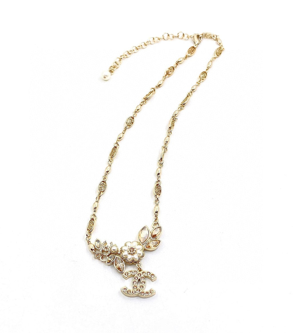 18K Chanel Flower Diamond Necklace