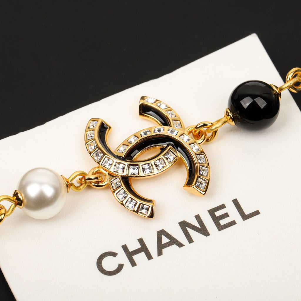 18K Chanel Black Pearls Necklace