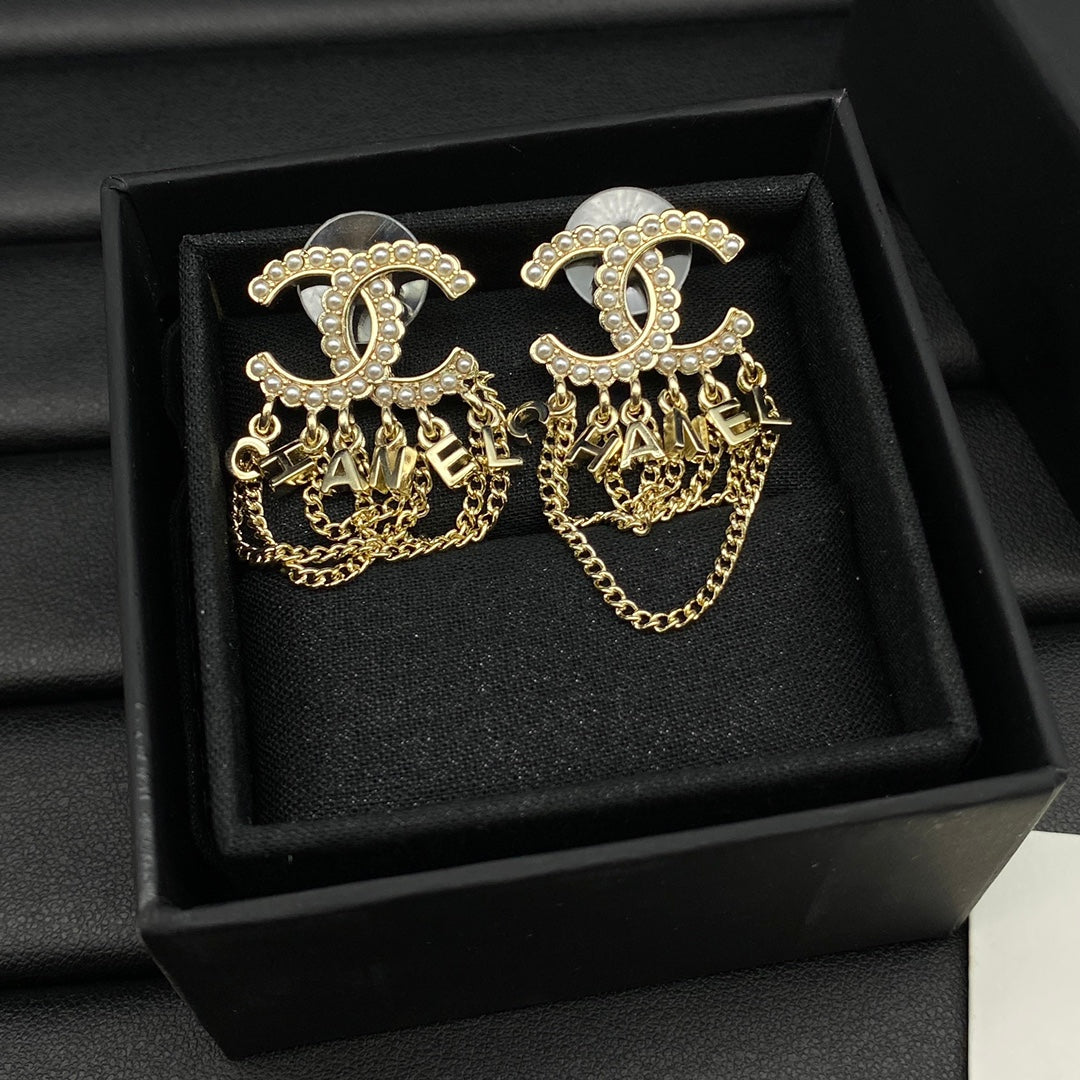 18K Chanel Pearl Chain Link Earrings
