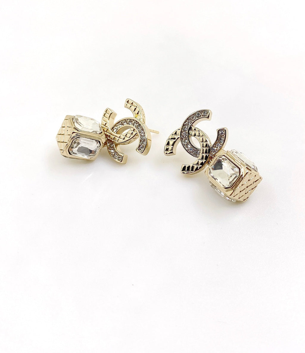 18K Chanel Square Crystal Pendant Earrings