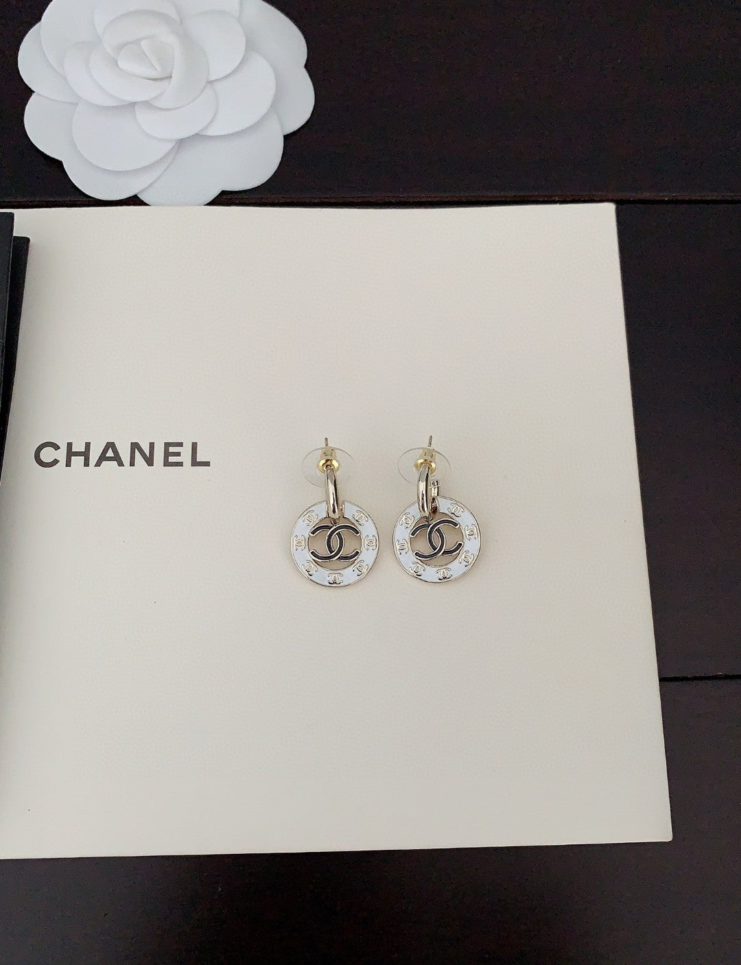 18K Chanel Circle Earrings