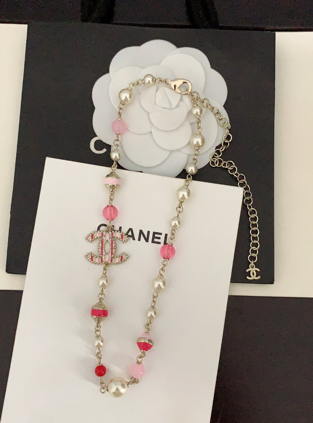 18K Chanel Pink & White Pearls Necklace
