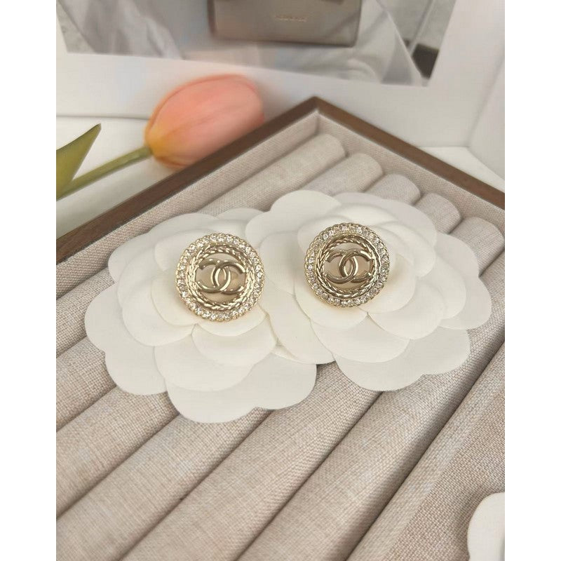 18K Chanel Classic Diamond Earrings
