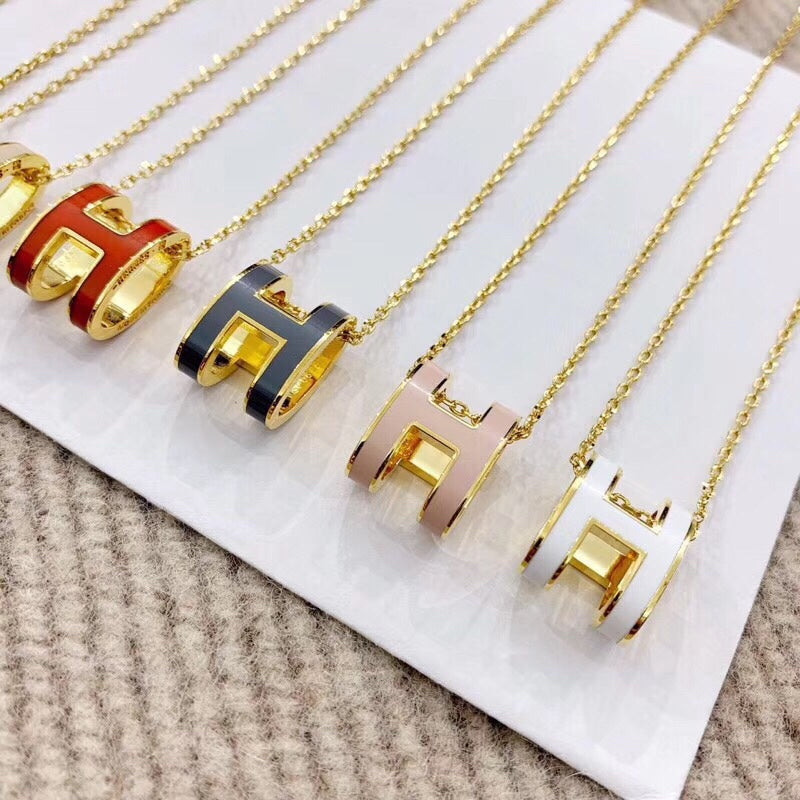 18K Mini Pop Hermès Pink Necklace