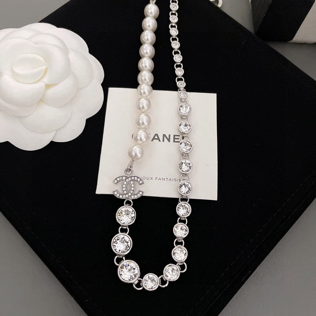 18K Chanel Pearls Crystals Necklace