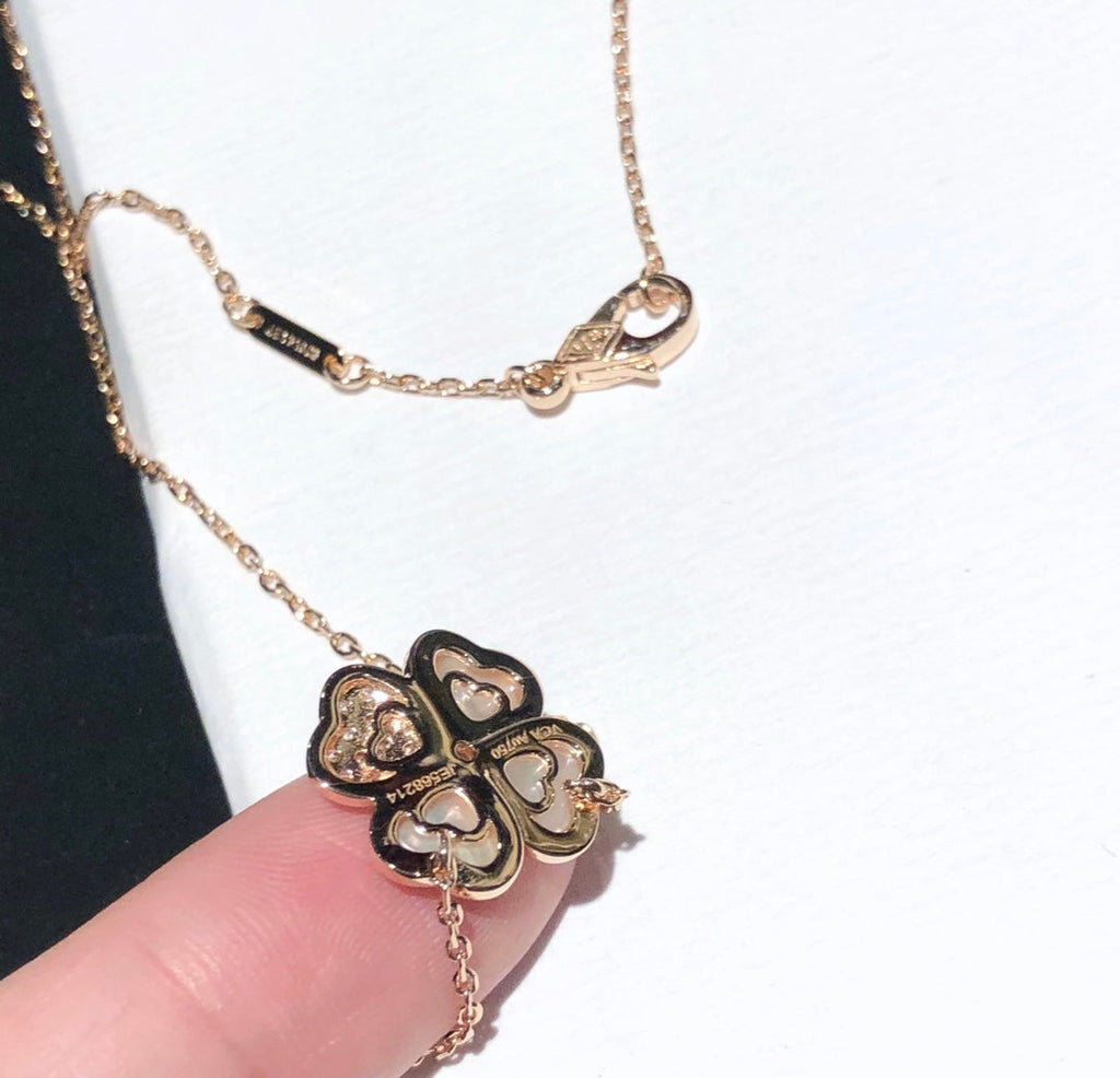 18K Van Cleef & Arpels Cosmos Clip pendant Necklace