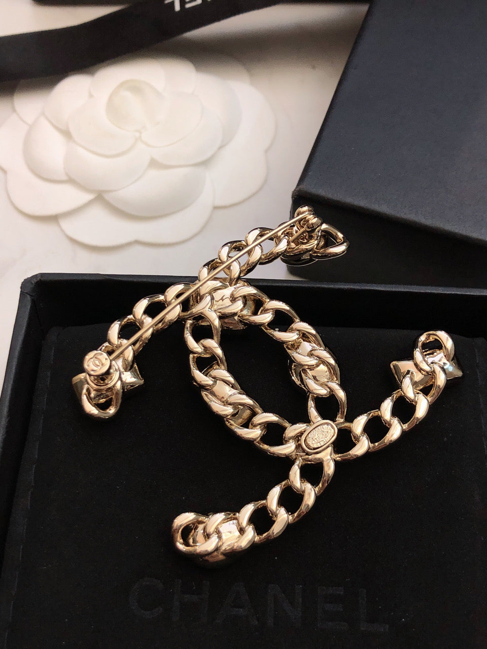 18K Chanel Crystals Strass Brooch