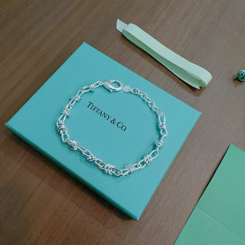 18K Return to Tiffany & Co. Lock Bracelet