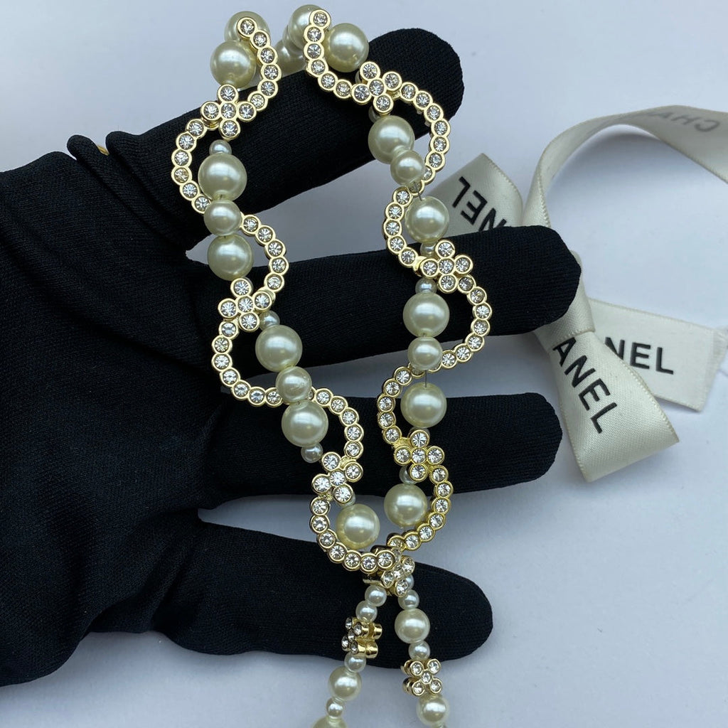 18K Chanel Pearl Chain Necklace
