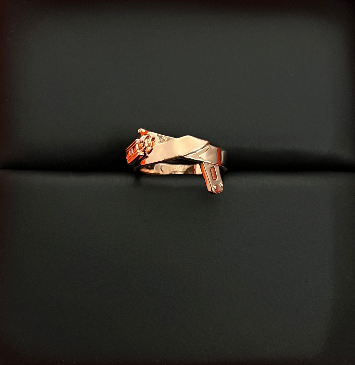 18K Kelly Gavroche Hermès Ring