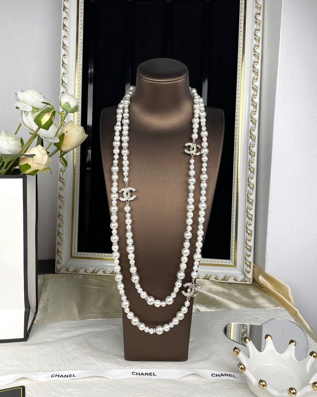 18K Chanel Pearls Long Necklace