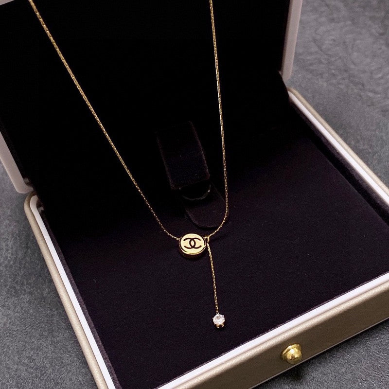 18K Chanel Gold Necklace