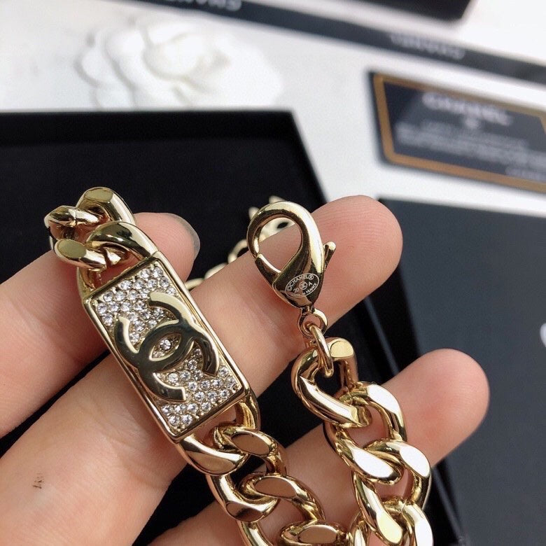 18K Chanel Diamonds Chain Necklace