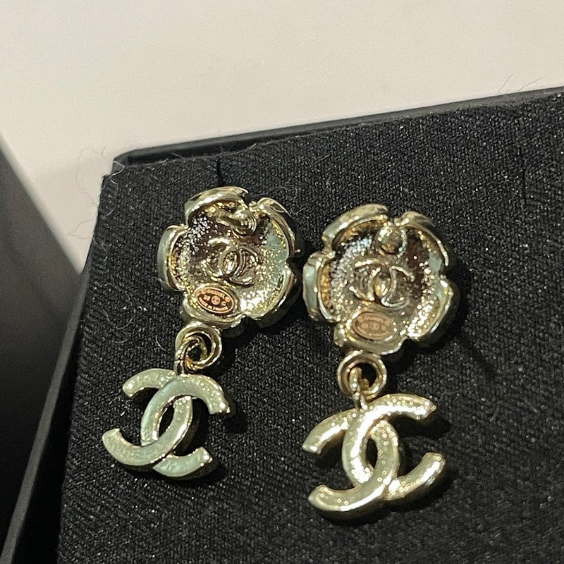 18K Chanel 26C Pink Camellia Diamond Earrings