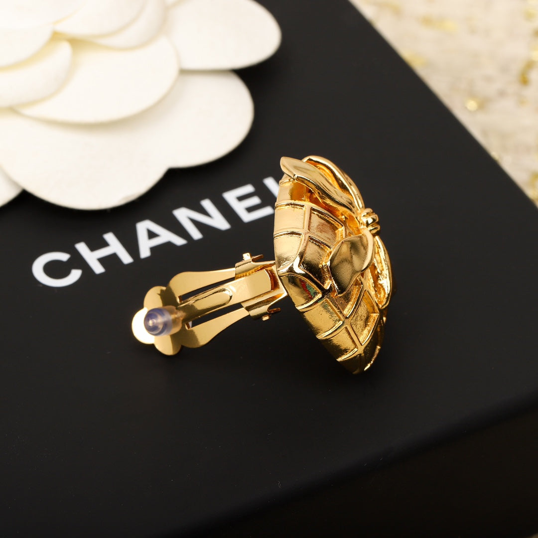 18K Chanel Vintage Earrings