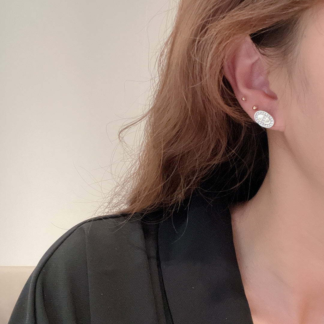 18K Mini Farandole Diamond Hermès Earrings