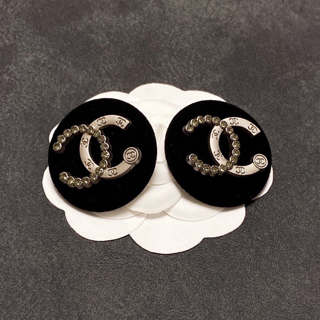18K Chanel Black Resin Circle Earrings