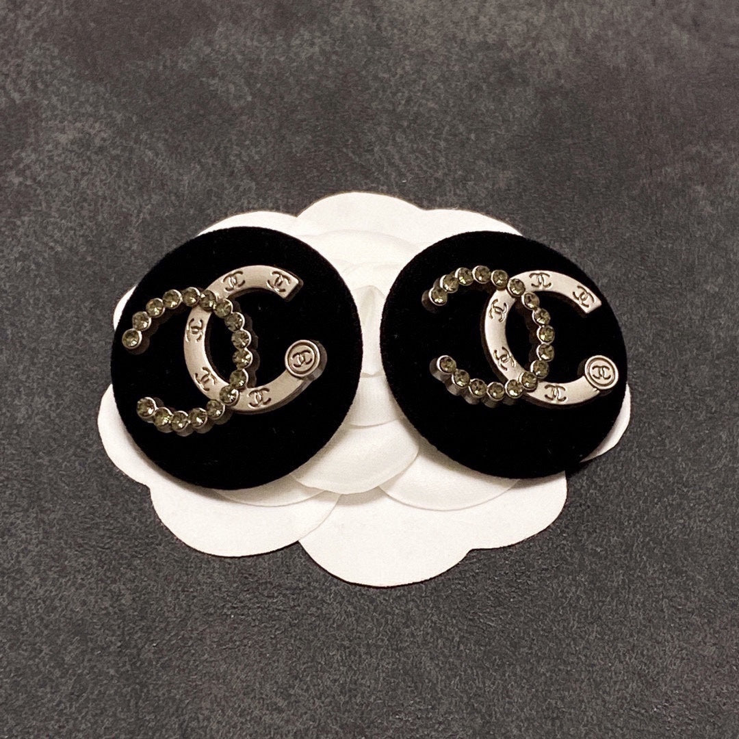 18K Chanel Black Resin Circle Earrings