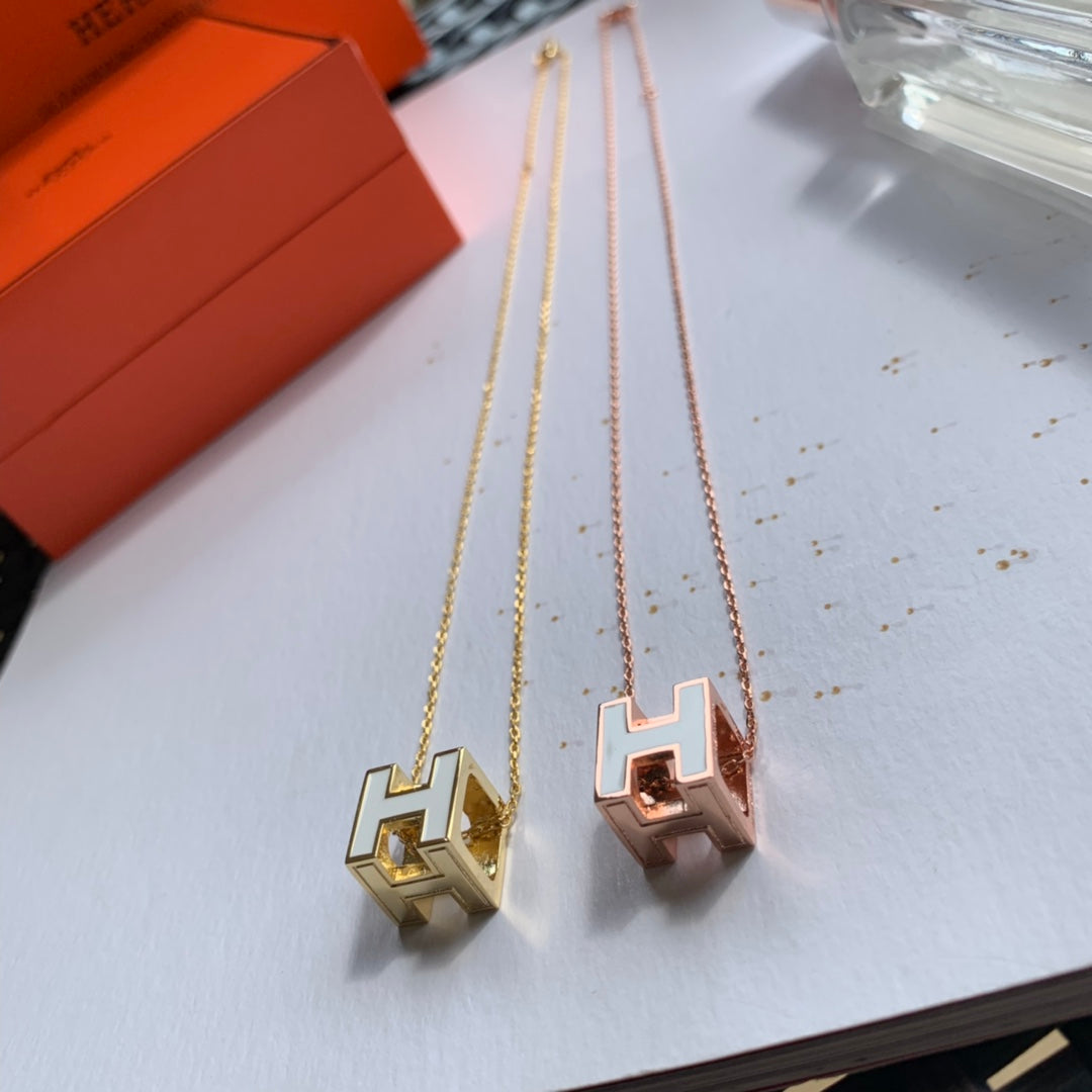 18K Cage D'H White Hermès Necklace