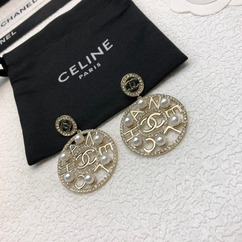 18K Chanel Circle Pearl Pendant Earrings