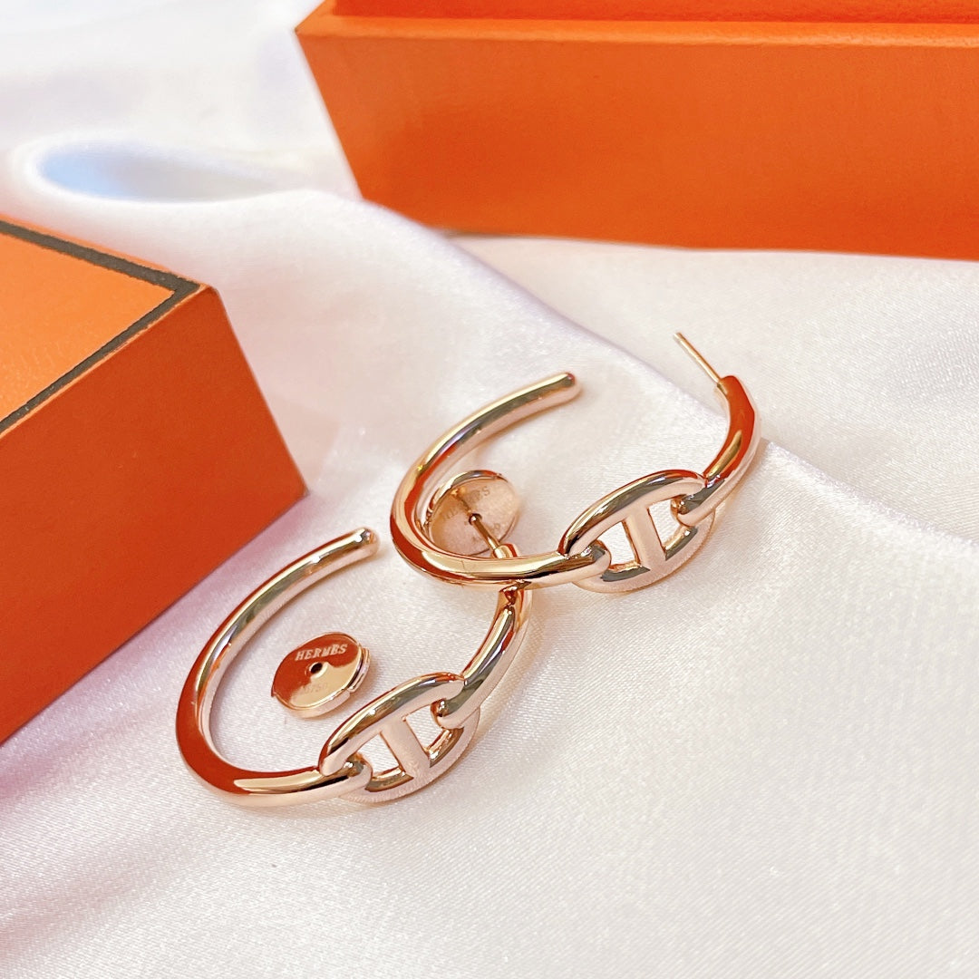 18K Chaine D'Ancre Hermès Earrings