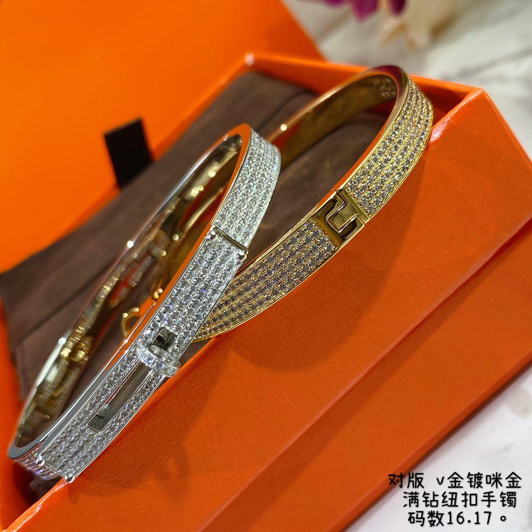 18K Yellow Gold Kelly Diamonds Hermès Bracelet