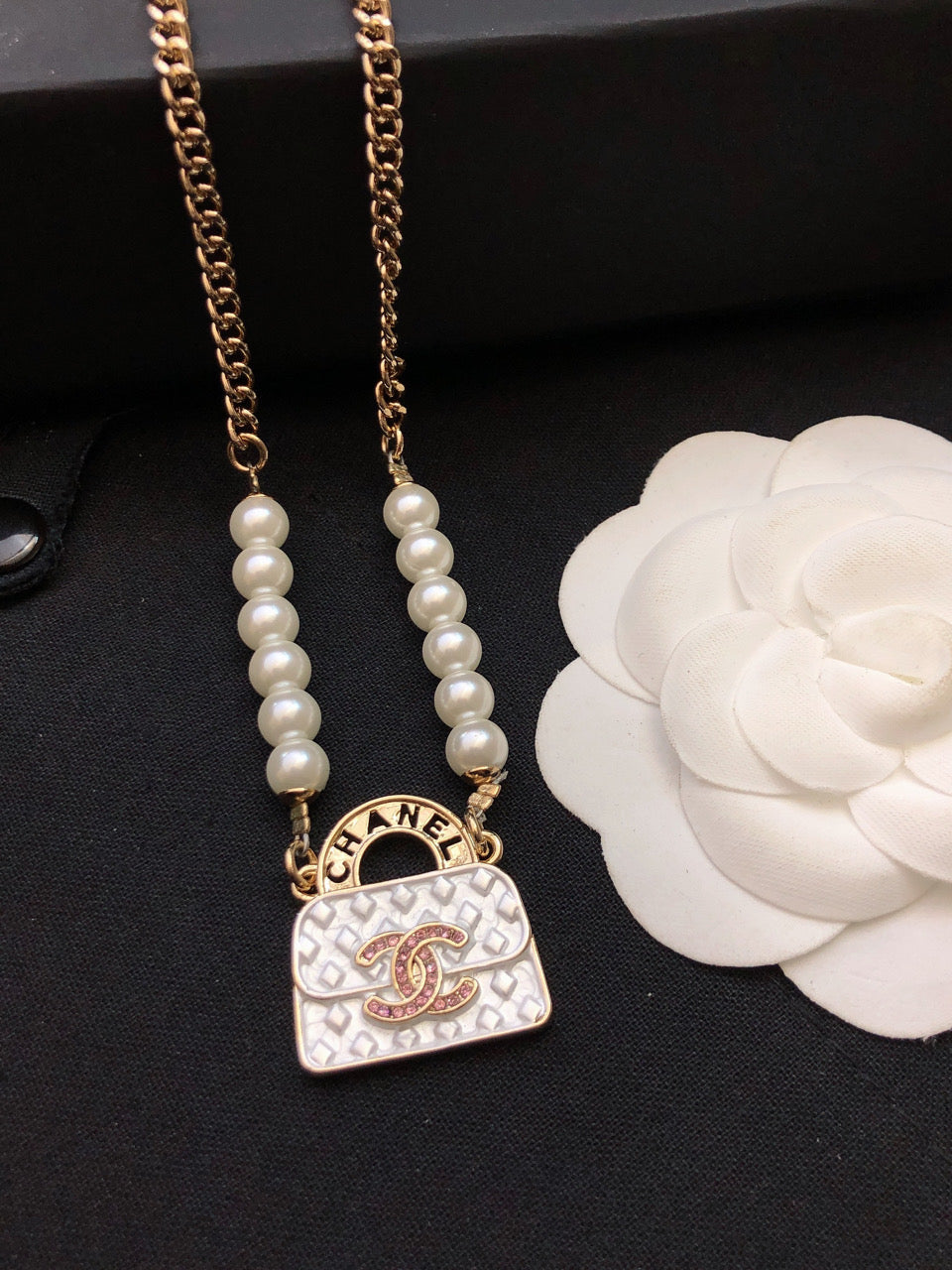 18K Chanel Pearls Bag Pendant Necklace