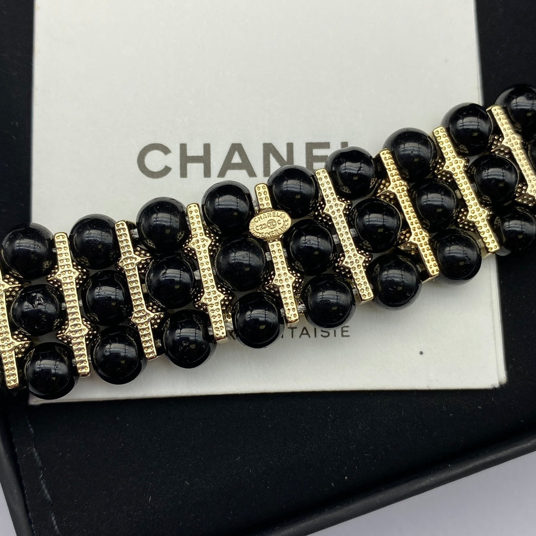 18K Chanel Strass Choker Necklace