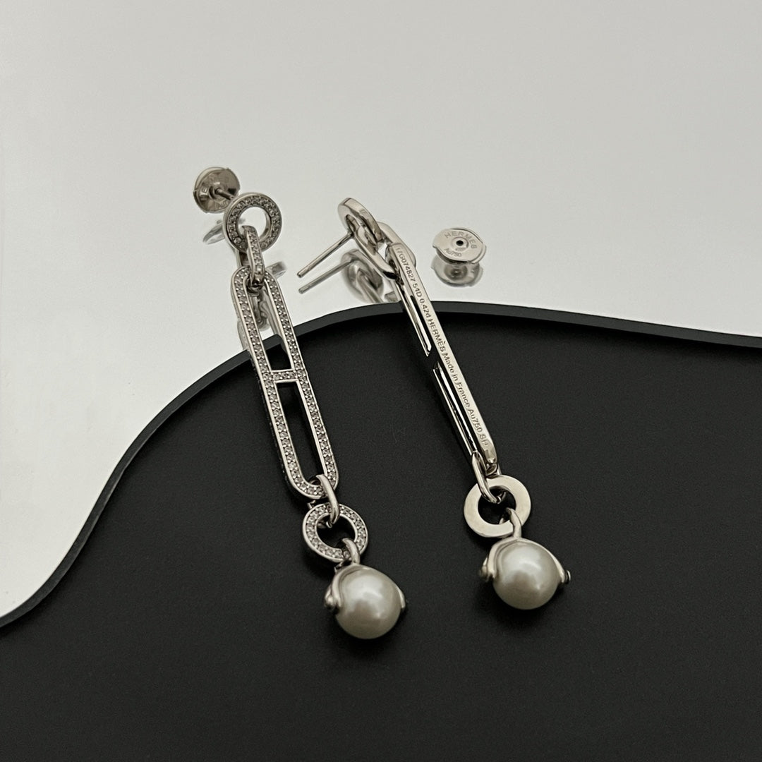 18K Hermès Chandra Diamonds Earrings