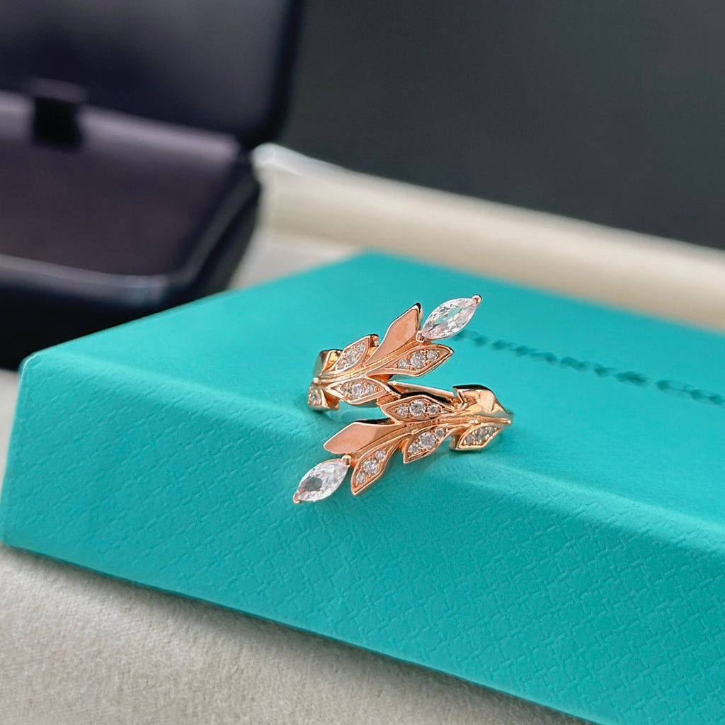 18K Tiffany & Co. Victoria Vine Bypass Ring