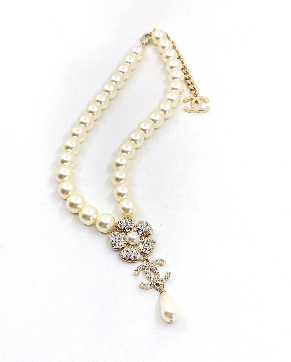 18K Chanel Pearls Chain Choker Necklace