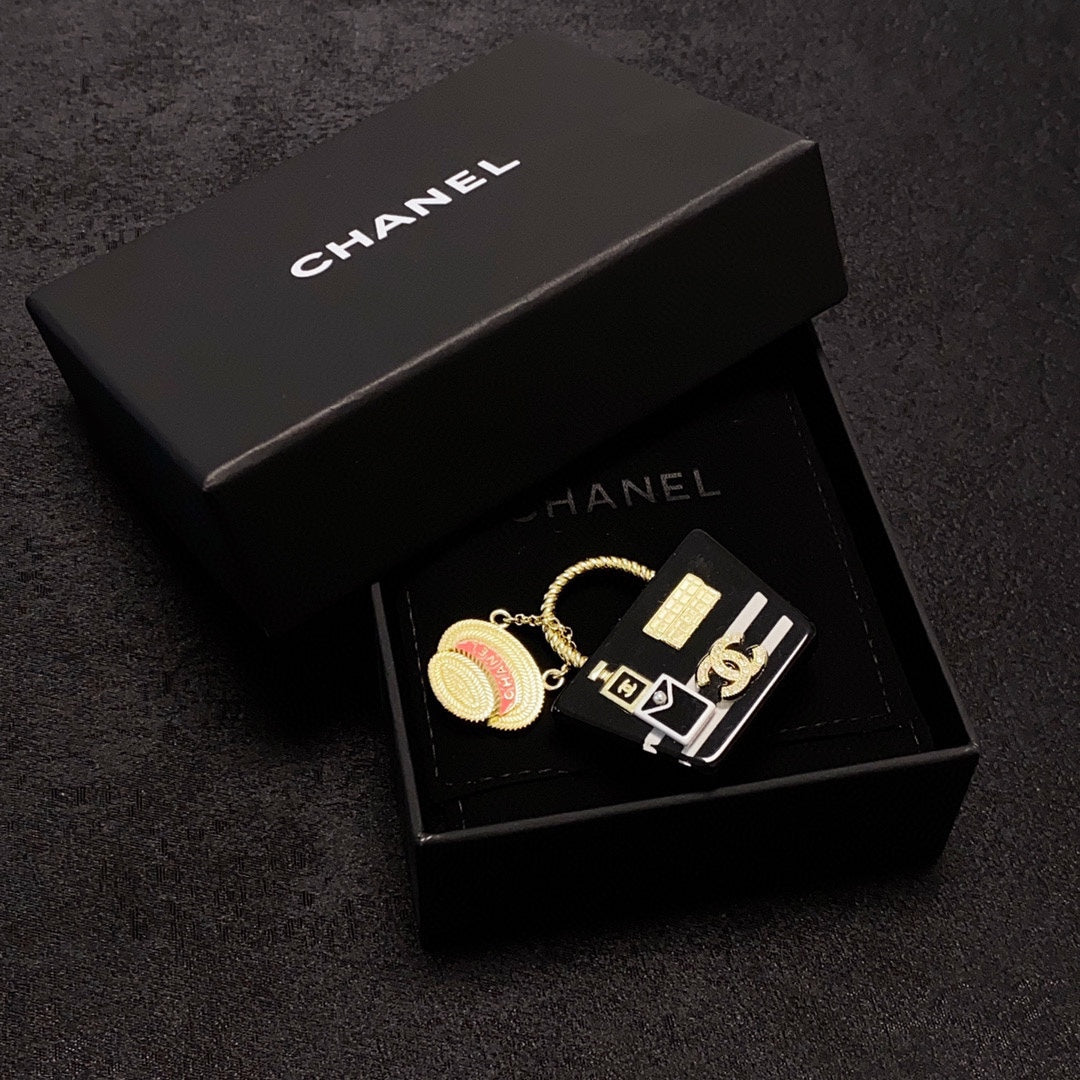 18K Chanel Bag Brooch