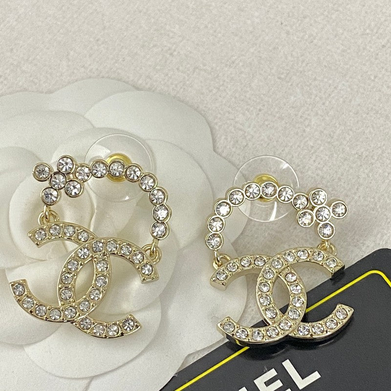 18K Chanel Diamond Earrings