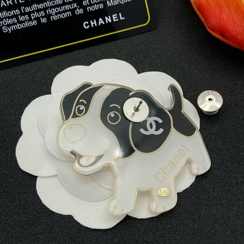18K Chanel Dog Brooch