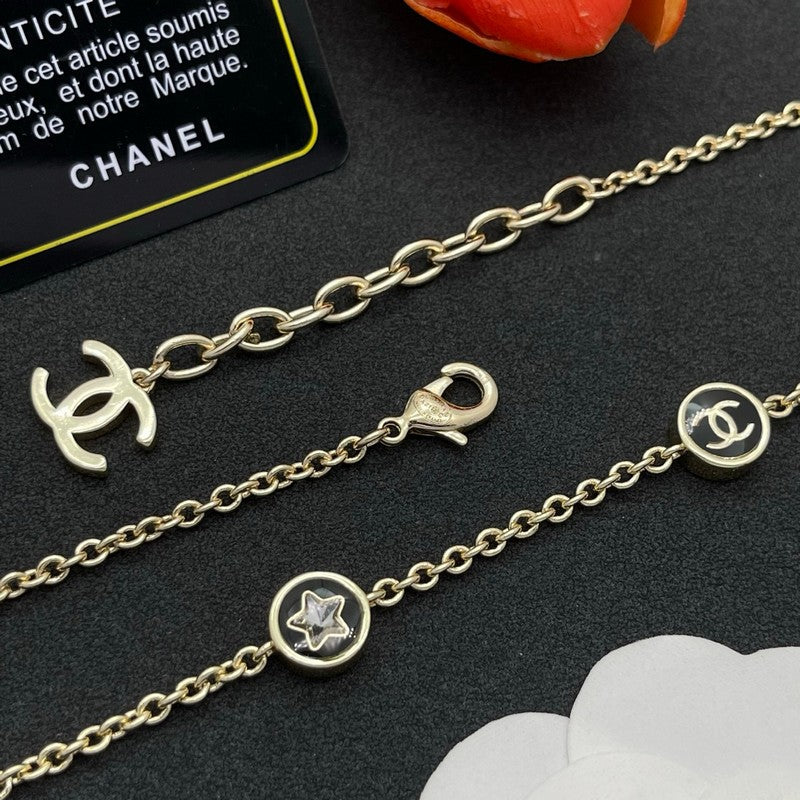 18K Chanel Star Gold Necklace