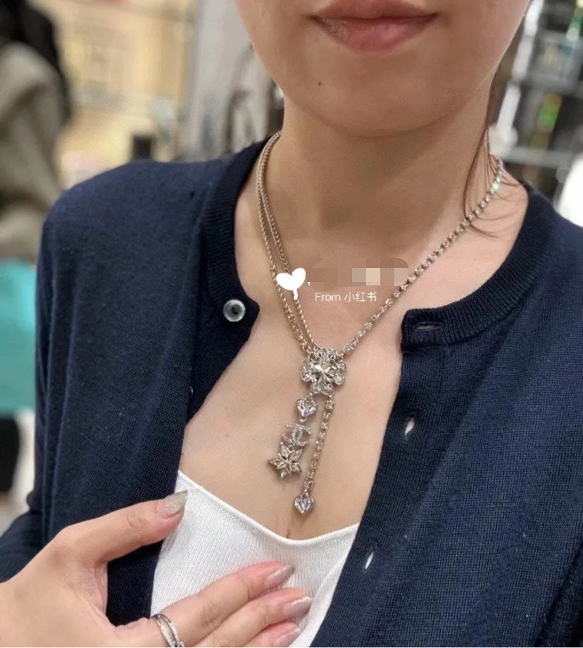 18K Chanel Heart Crystals Chain Necklace