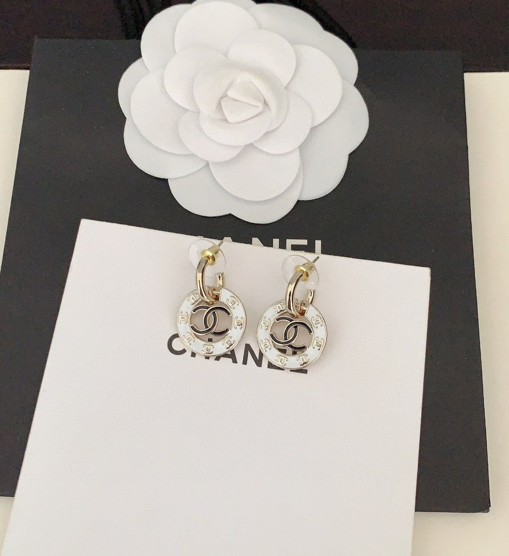 18K Chanel Circle Earrings