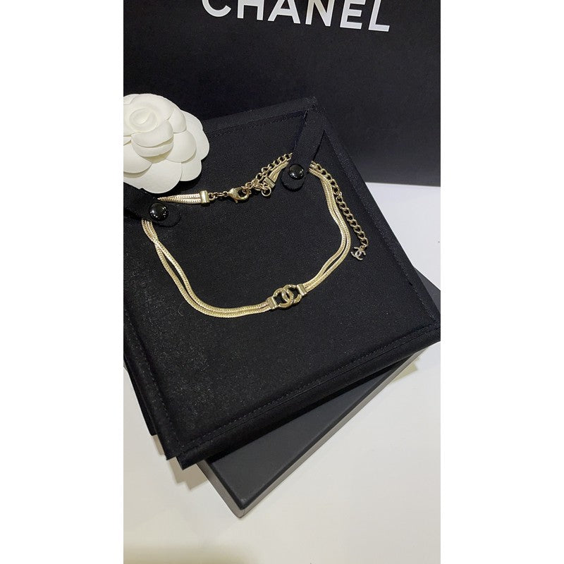 18K Chanel Gold Choker Chain Necklace