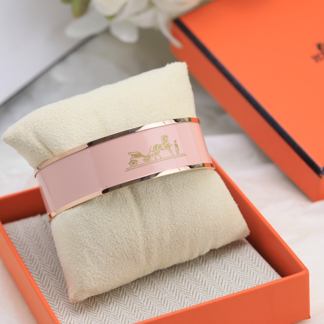 18K Enamel Cal¨¨che Wide Bangle Hermès Bracelet