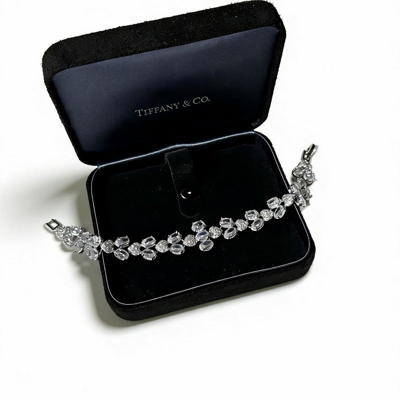 18K Return to Tiffany & Co. Crystal Bracelet