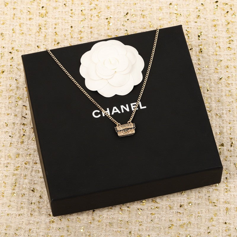 18K Chanel Bag Pendant Necklace