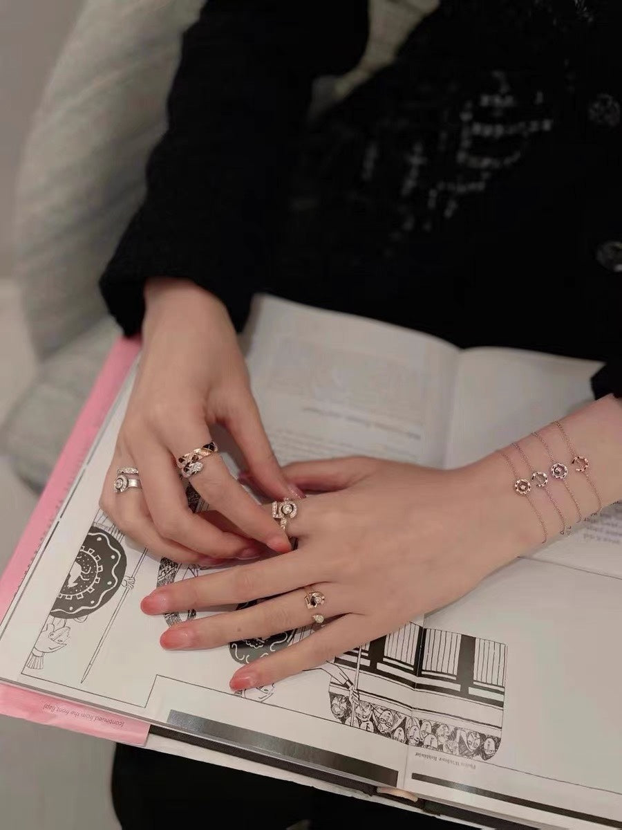 18K Chanel No.5 Ring