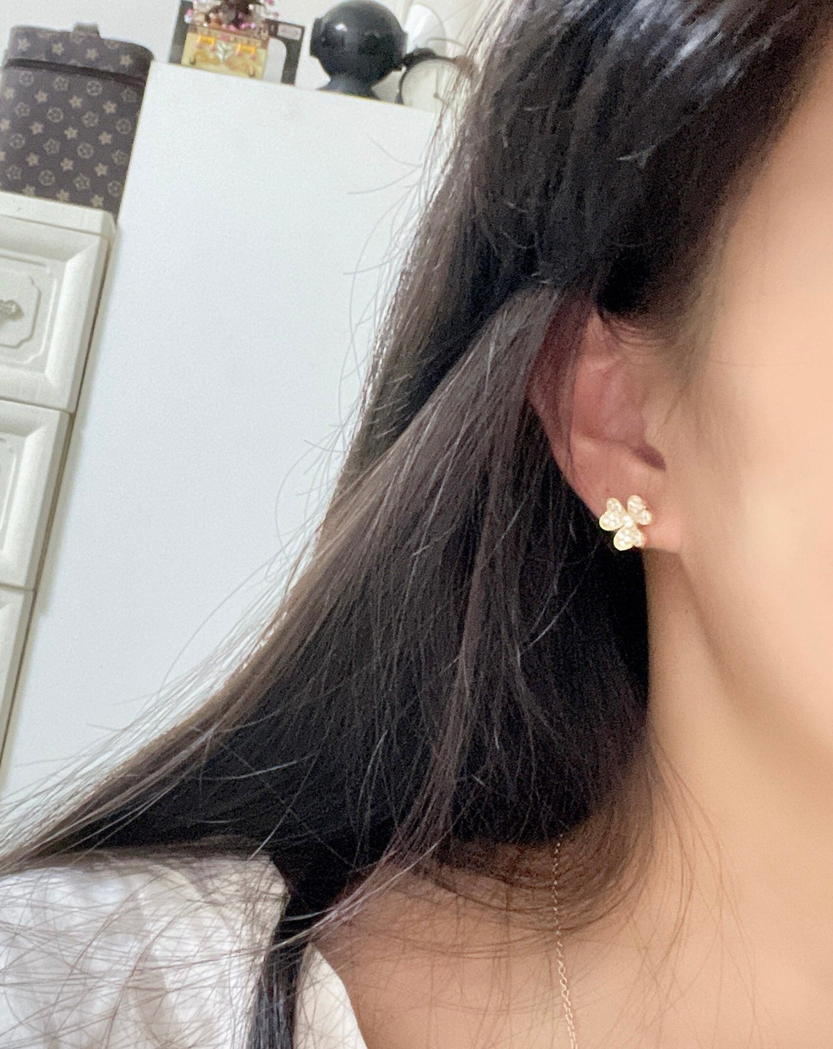 18K Yellow Gold Van Cleef & Arpels Frivole Small Model Earrings