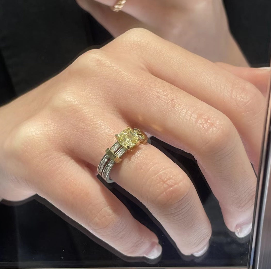18K Tiffany & Co. Schlumberger Stone Ring