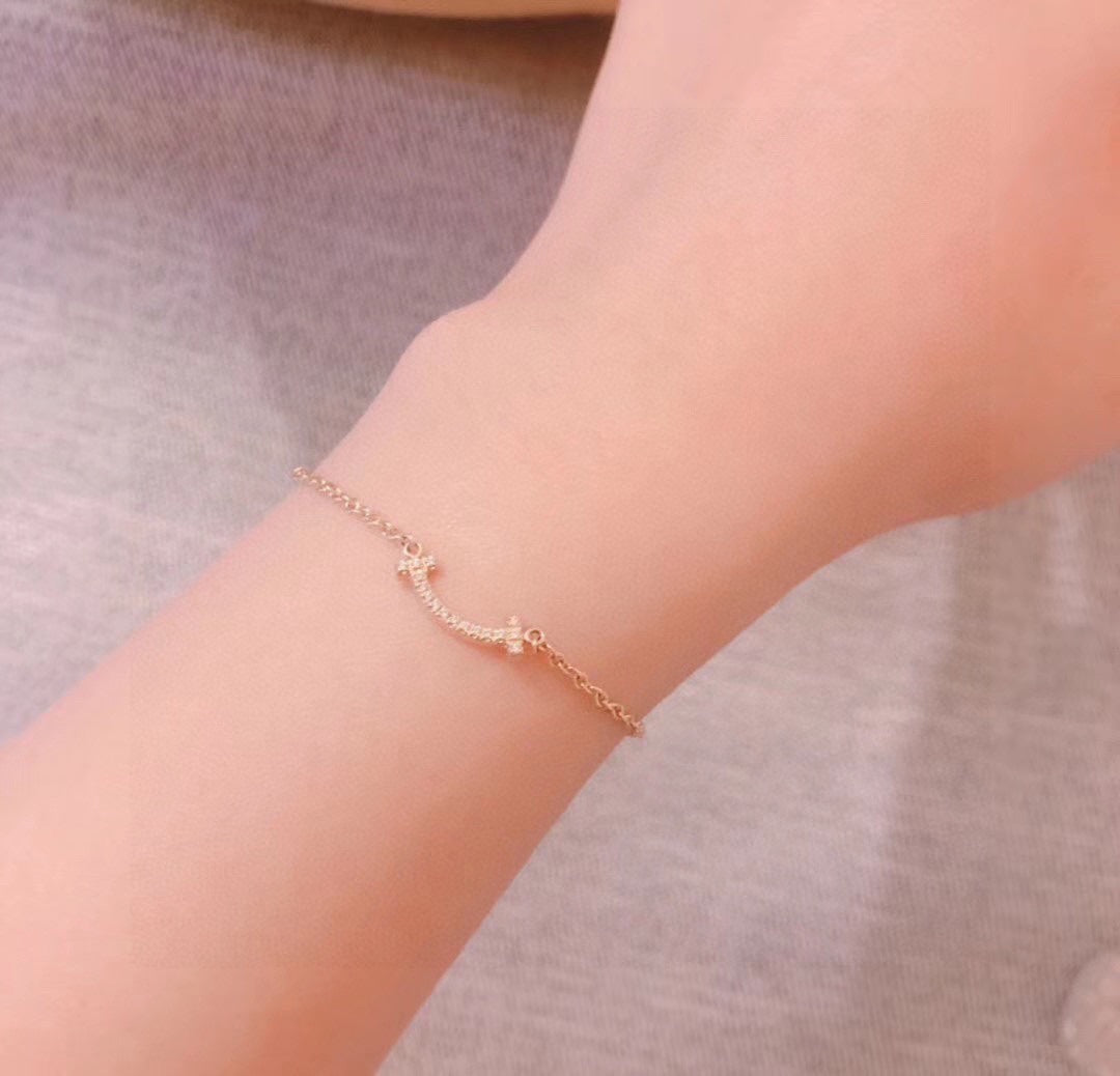 18K Tiffany & Co. Smile Diamond Bracelet