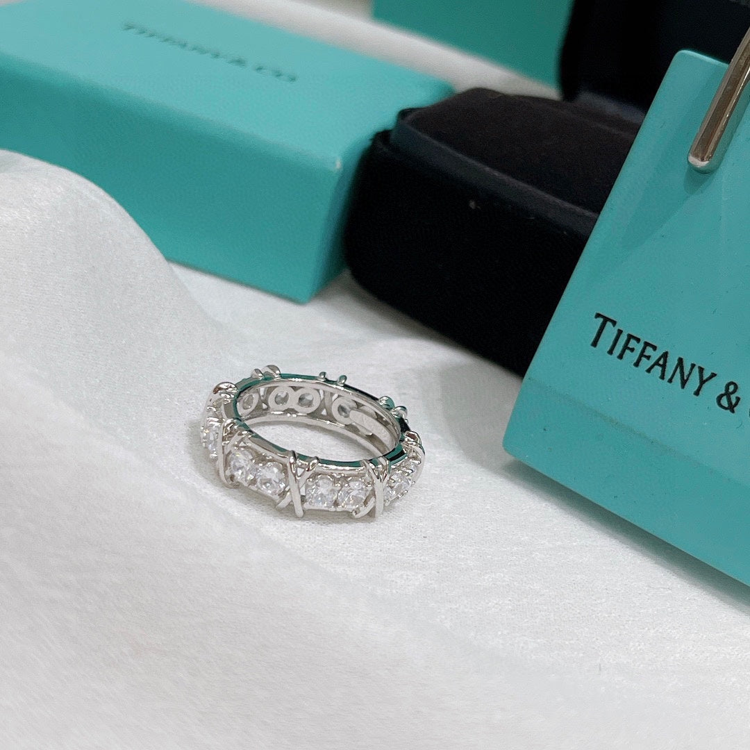 18K Tiffany & Co. Schlumberger Eighteen Stone Ring