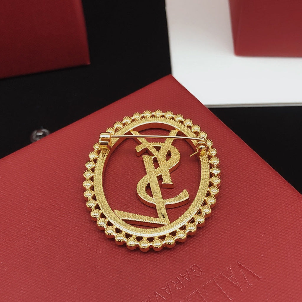 18K Saint Laurent Oval Pearls Brooch
