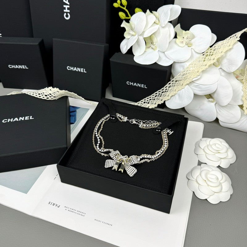 18K Chanel 25K Bow Tie Choker Necklace