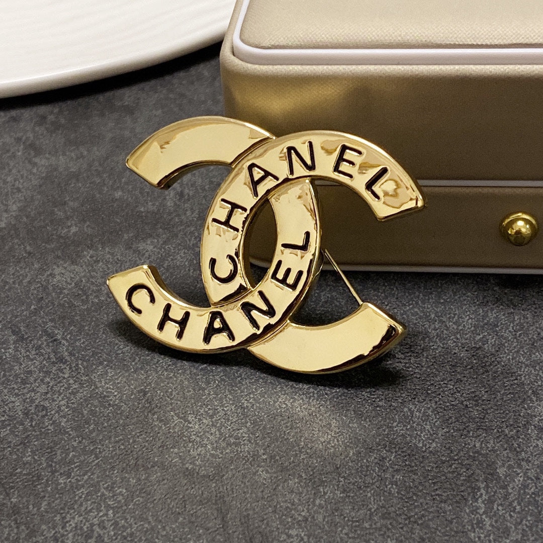 18K Chanel Script Brooch